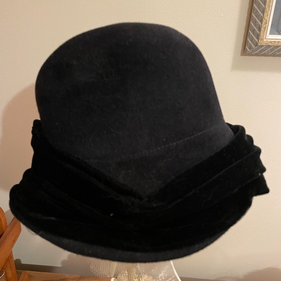 Brooks Brothers Rabbit Fur Hat Made in Italy - Picture 1 of 6